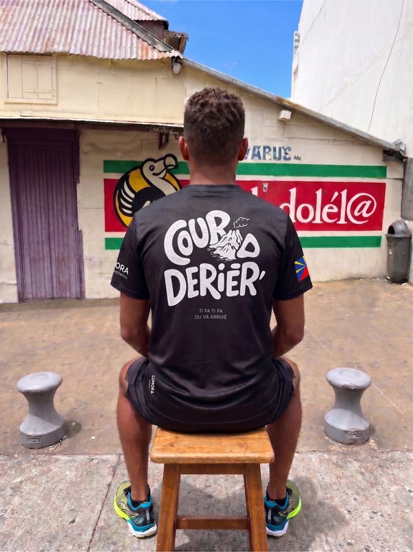 T-shirt Cour Derièr